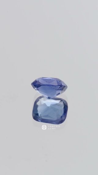 360-degree-macro-view-natural-blue-sapphire-cushion-cushion-ceylon-1.90ct thumbnail 7