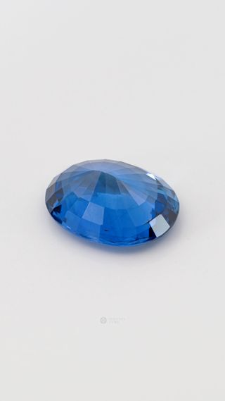 360-degree-macro-view-natural-blue-sapphire-emerald-emerald-ceylon-4.15ct thumbnail 5