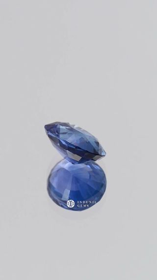 360-degree-macro-view-natural-blue-sapphire-oval-oval-ceylon-2.70ct thumbnail 8