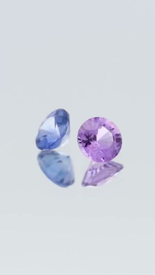 360-degree-macro-view-natural-lilac-blue-sapphire-pair-unheated-round-ceylon-1.08ct thumbnail 2
