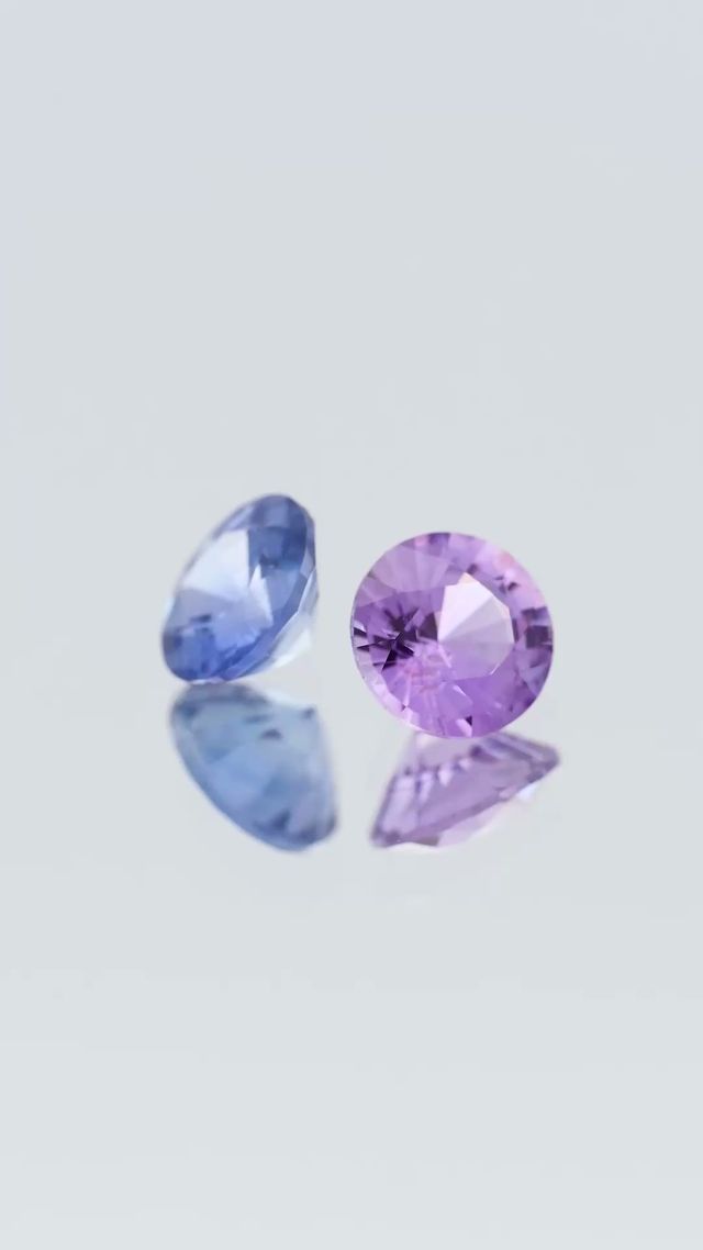 360-degree-macro-view-natural-lilac-blue-sapphire-pair-unheated-round-ceylon-1.08ct