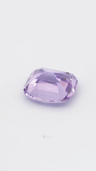 360-degree-macro-view-natural-lilac-spinel-cushion-cushion-sri-lanka-2.89ct thumbnail 5