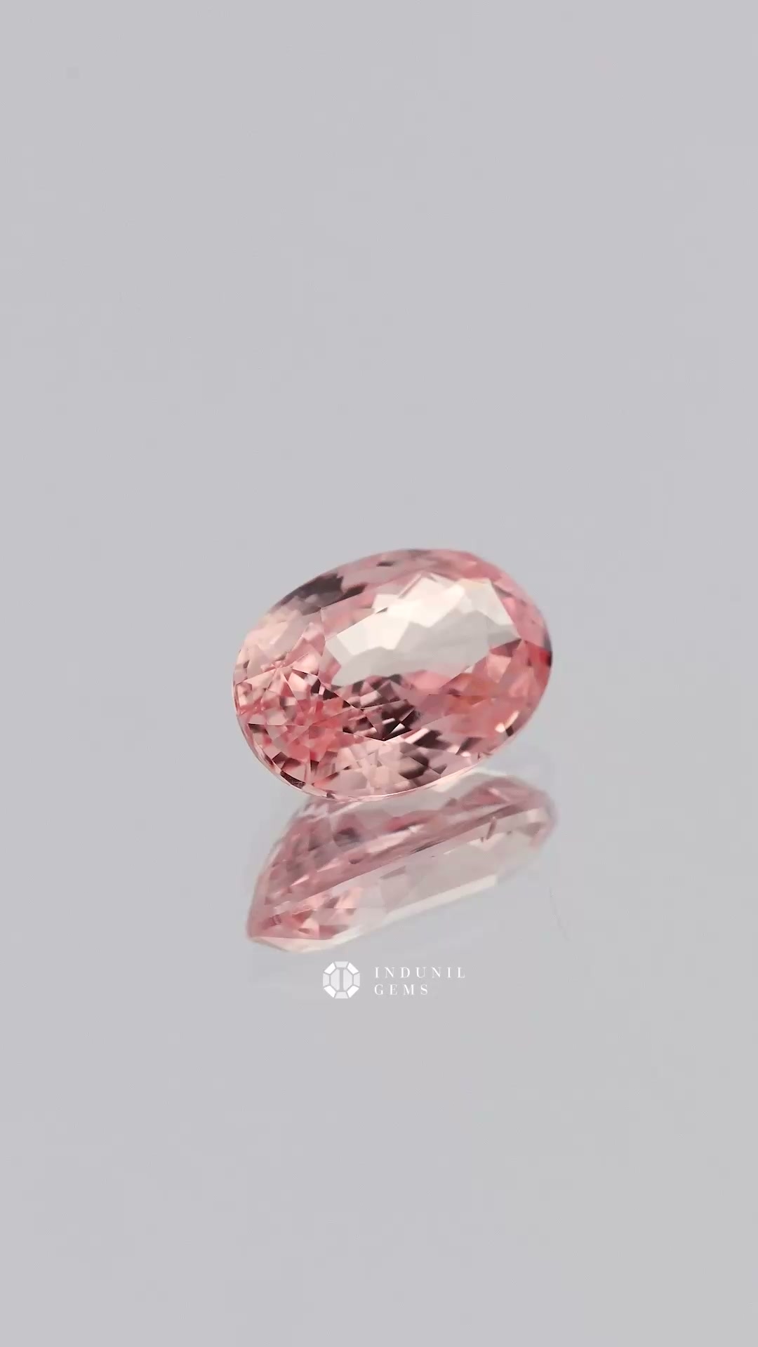 360-degree-macro-view-natural-padparadscha-sapphire-unknown-ceylon-2.28ct