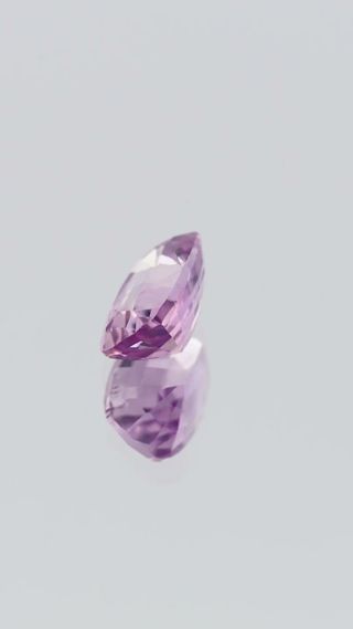 360-degree-macro-view-natural-pink-sapphire-unheated-cushion-ceylon-1.34ct thumbnail 5