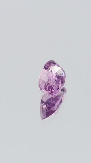 360-degree-macro-view-natural-pink-sapphire-unheated-cushion-ceylon-1.34ct thumbnail 9