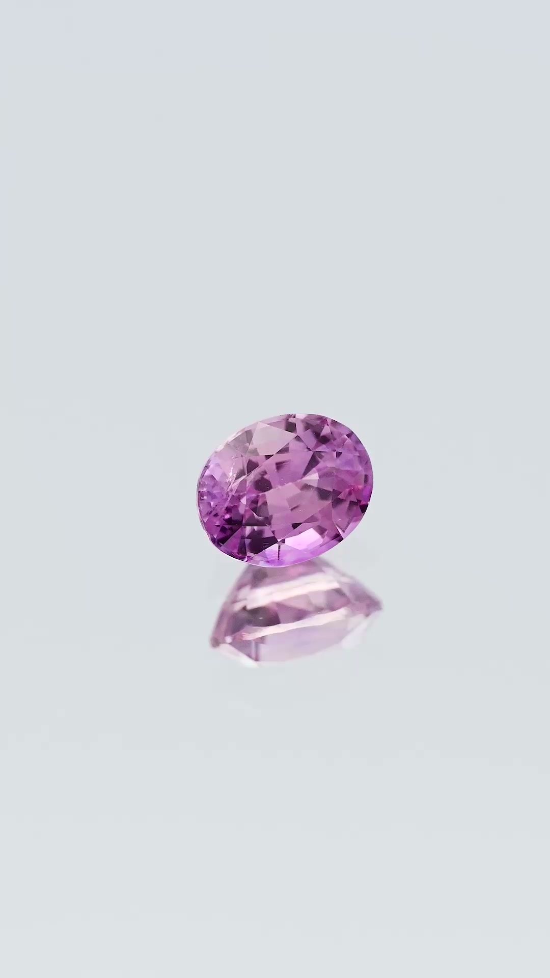 360-degree-macro-view-natural-pink-sapphire-unheated-oval-ceylon-0.51ct