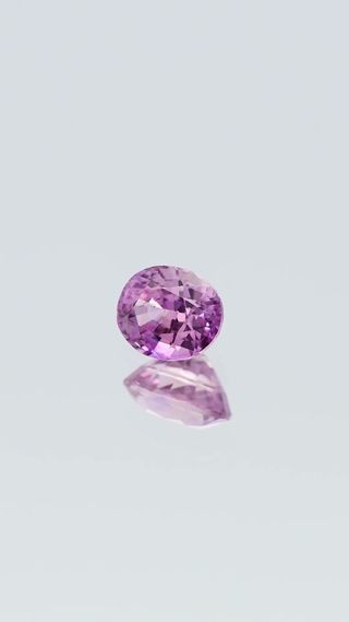360-degree-macro-view-natural-pink-sapphire-unheated-oval-ceylon-0.51ct thumbnail 3