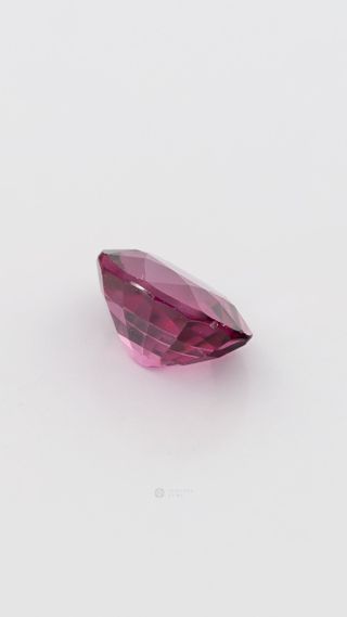 360-degree-macro-view-natural-reddish-pink-spinel-round-round-sri-lanka-0.85ct thumbnail 4
