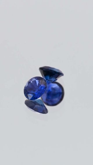 360-degree-macro-view-natural-blue-sapphire-round-ceylon-0.79ct thumbnail 4
