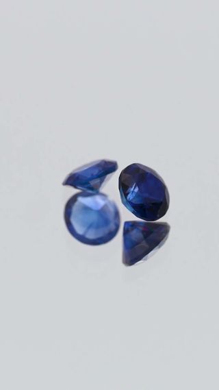 360-degree-macro-view-natural-blue-sapphire-round-ceylon-0.79ct thumbnail 6
