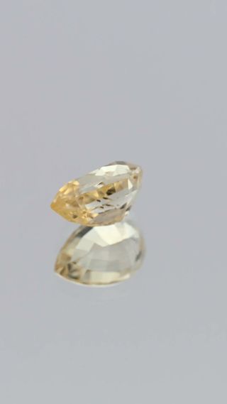 360-degree-macro-view-natural-yellow-sapphire-unheated-pear-ceylon-1.19ct thumbnail 6